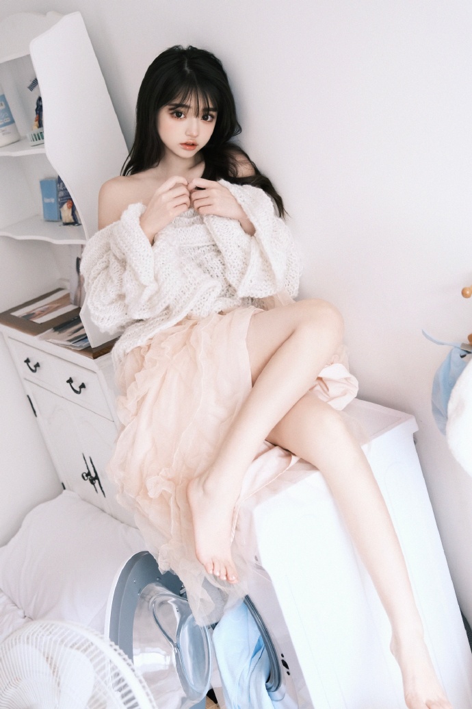 东宫 封面